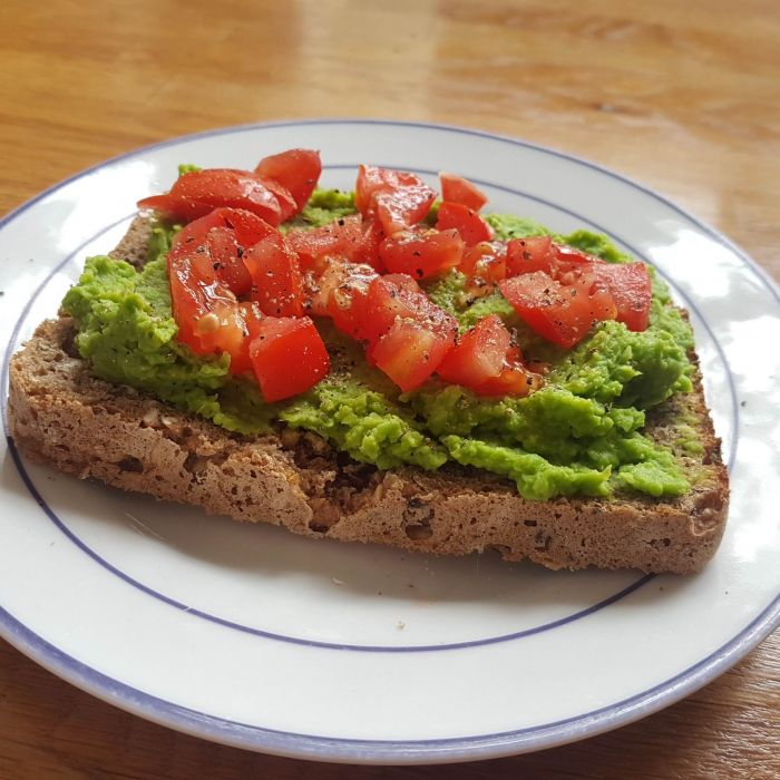 Erbsen-Guacamole
